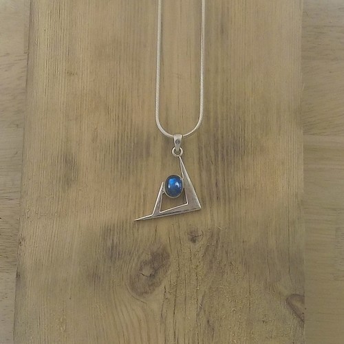 Triangular Fibonacci Geometric Pendant with Labradorite