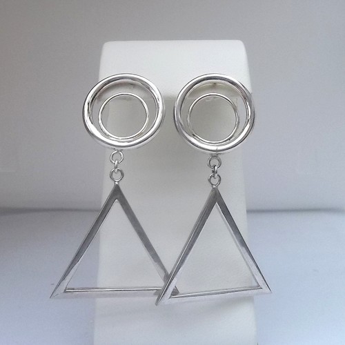 Triangle with Hoops